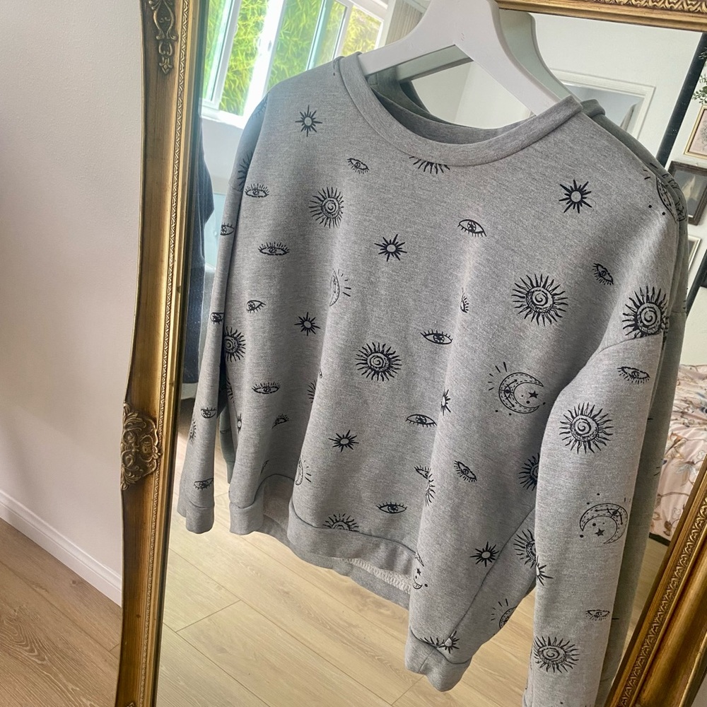 MAX JEANS Gray Casual Third Eye Sweater